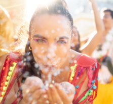 Η Αφροδίτη σε τρίγωνο με τον Δία στις 22/2/2026: Η στιγμή που το σύμπαν λέει «ναι» στην αγάπη!