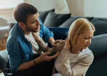 Ανάδρομη Αφροδίτη στον Κριό από τις 2/3/2025, πως επηρεάζει το ζώδιό σου.