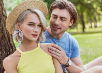 Προβλέψεις Ταρώ εβδομάδας 25 ως 31/8/2025, από τον Μάνο Μηκίδη (video).