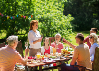 Πάσχα στο χωριό: Τα ζώδια στο τραπέζι την Κυριακή του Πάσχα!