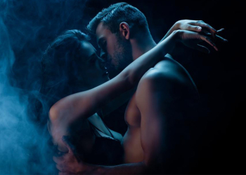 Ζώδια και σεξουαλικότητα: Ποιες είναι οι ερωτογενείς τους ζώνες;